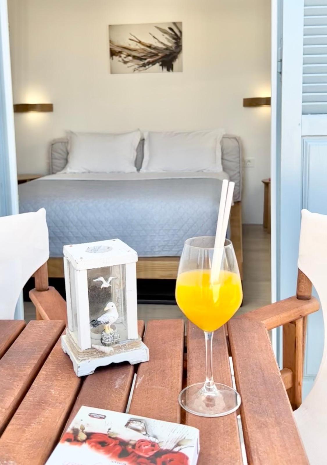 Anita Rooms & Suites Milos Adamantas (Milos) Exterior foto