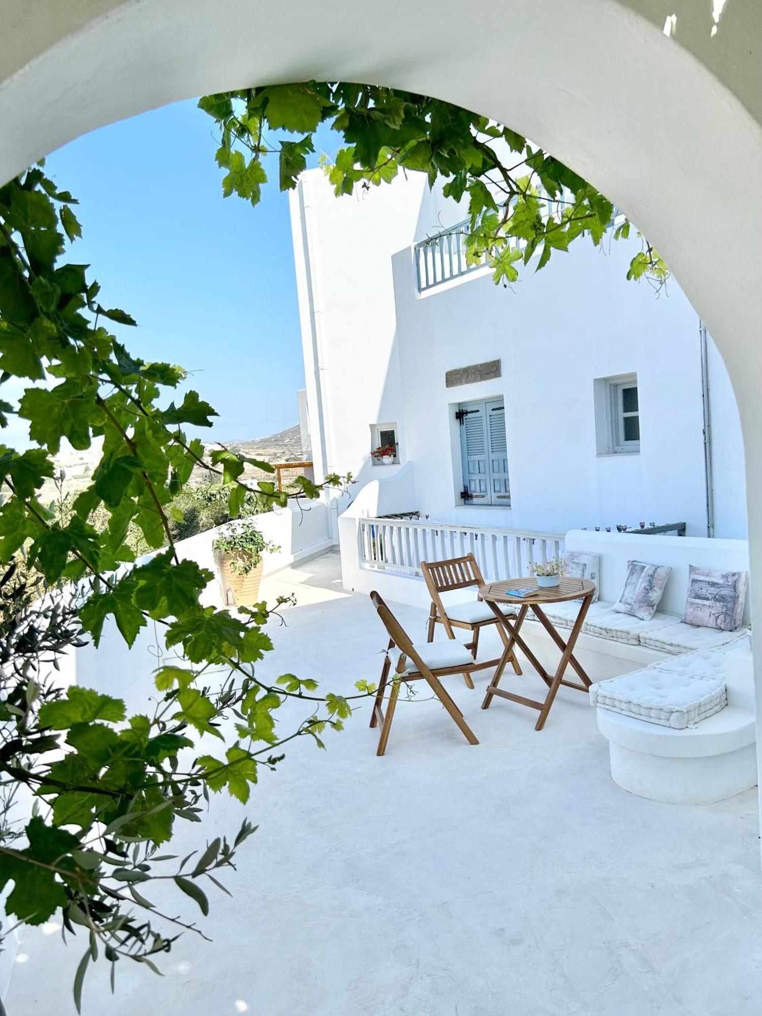 Anita Rooms & Suites Milos Adamantas (Milos) Exterior foto